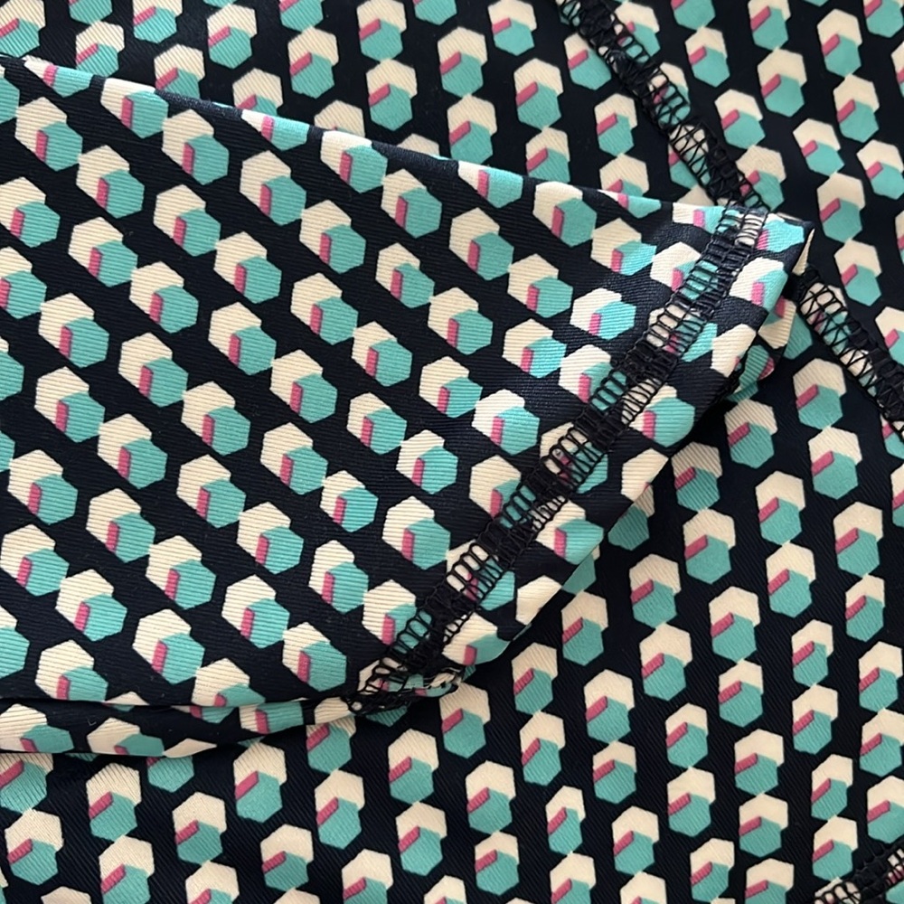 Callaway Geometric Patterned Pullover - image 3